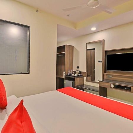 Genx Surat By 1589 Hotels Palsana (Gujarat) Exterior foto