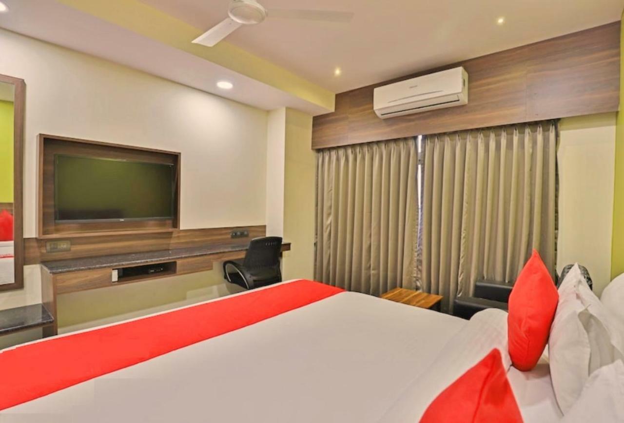 Genx Surat By 1589 Hotels Palsana (Gujarat) Exterior foto